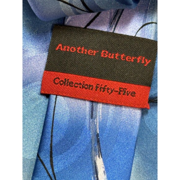 J. Garcia Collection Fifty-Five Another Butterfly 100% Silk Neck Tie New - Picture 6 of 9